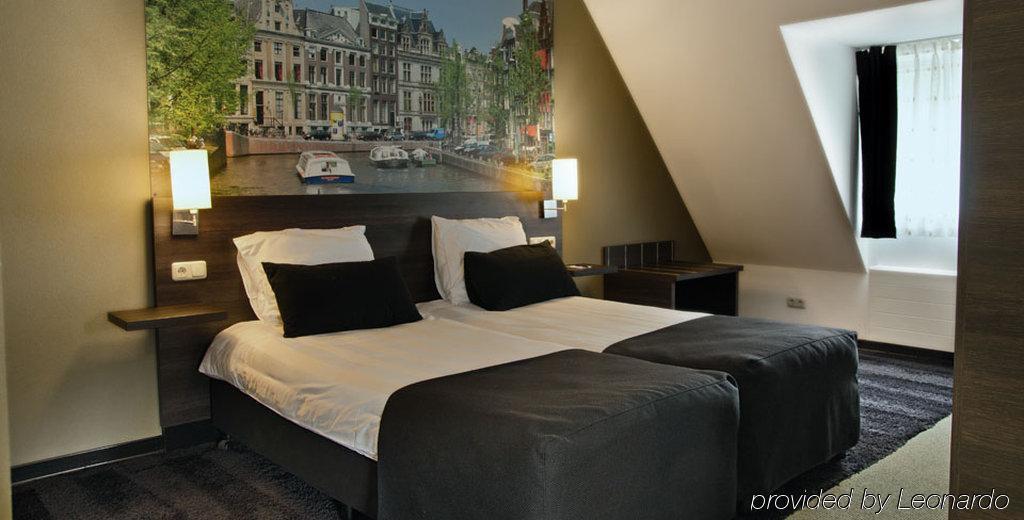 Hotel De Naaldhof Oss Szoba fotó